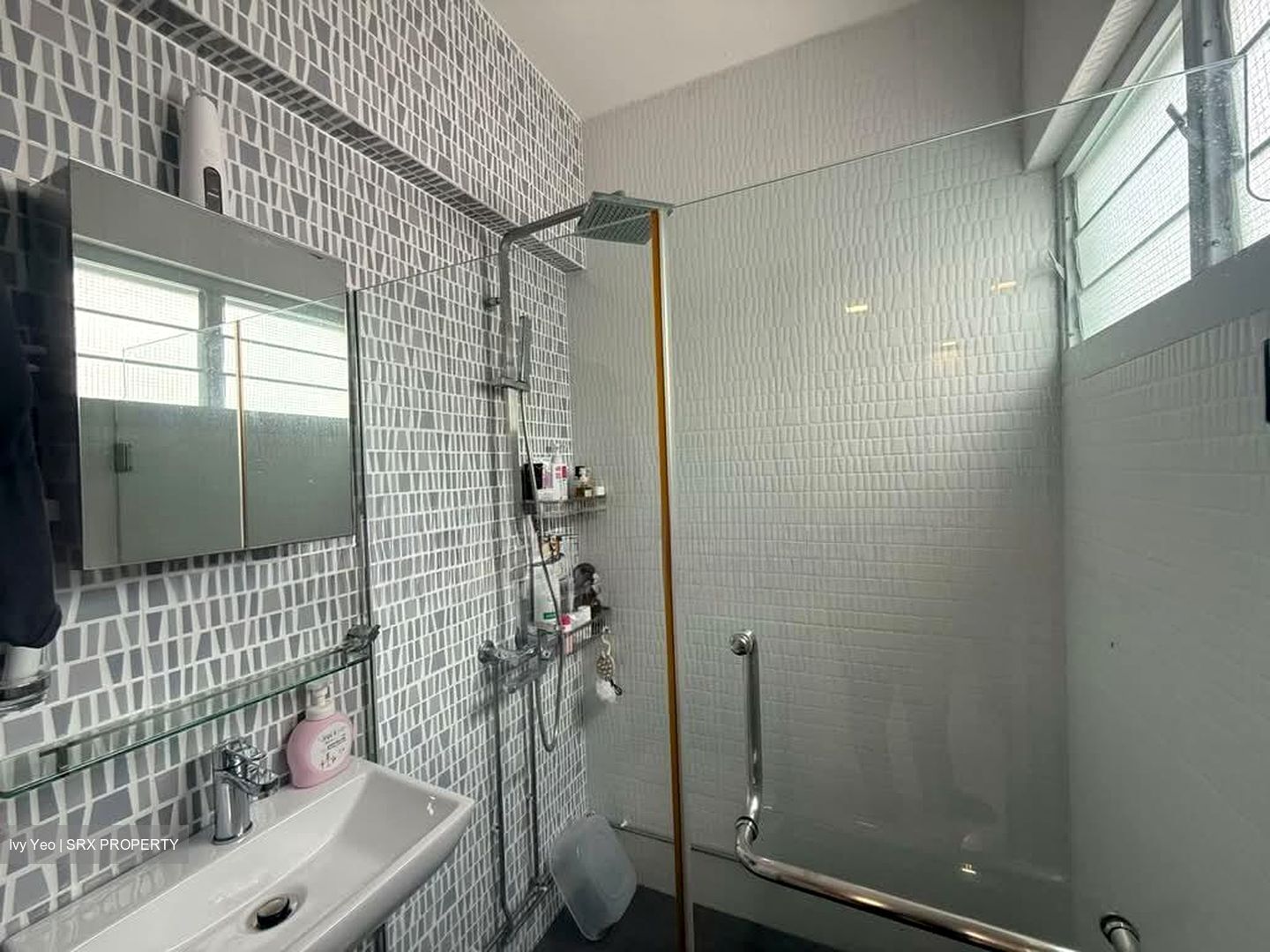 Blk 339 Jurong East Avenue 1 (Jurong East), HDB 3 Rooms #566167451